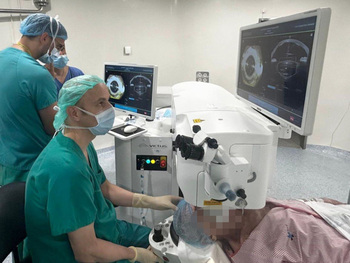 La tecnología láser de femtosegundo mejora la cirugía ocular