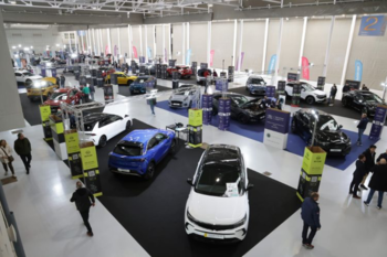 Las ventas de coches electrificados suben un 80% en Valladolid