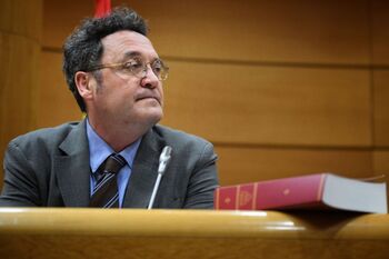 El Senado reprueba al fiscal general y exige su destitución
